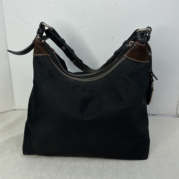 Dooney and Bourke Nylon Large Erica - Picture 3 of 10